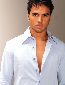 LuisFonsi